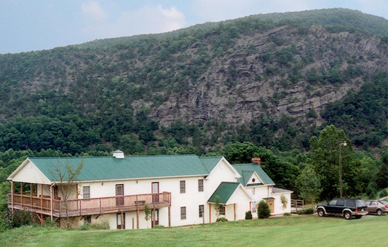 Cliff View Inn Covington Eksteriør billede